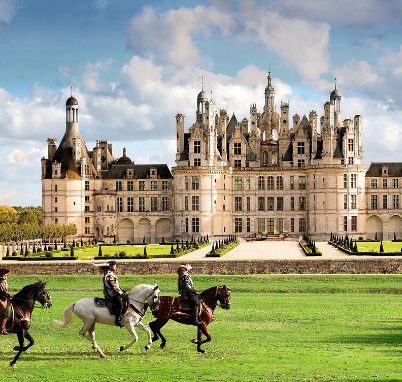 en-voiture-simone-les-chateaux-de-la-loire